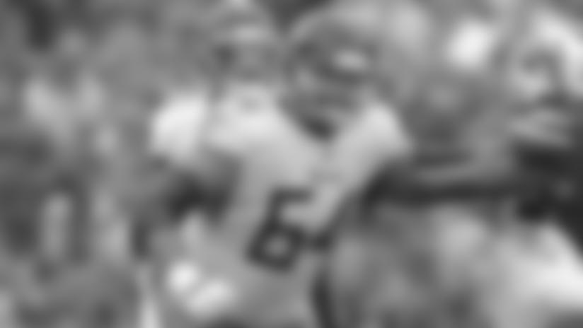 Lunchbreak: Josh Kline Could be Biggest ‘Sleeper Addition’ in the NFC North