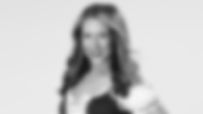 2018 Cheerleader Bio - Katie K.