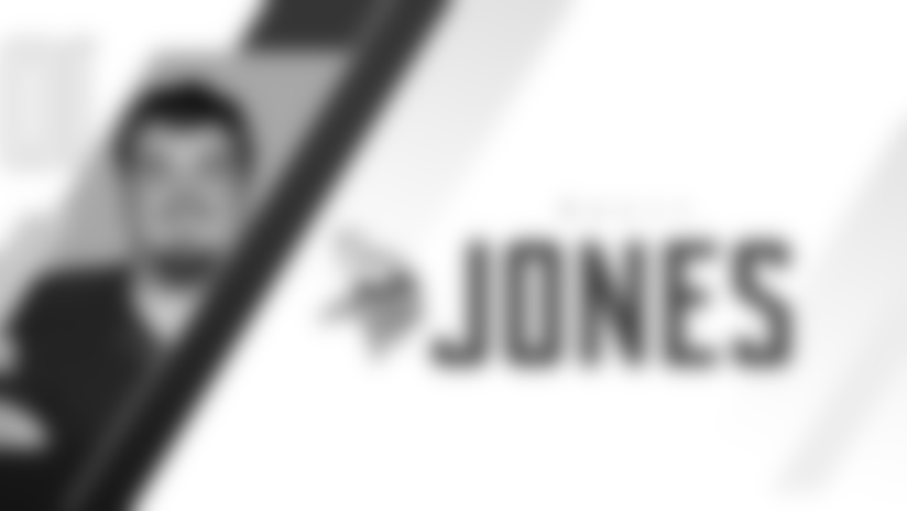 brett-jones-FA_PlayerProfile_2560x1440