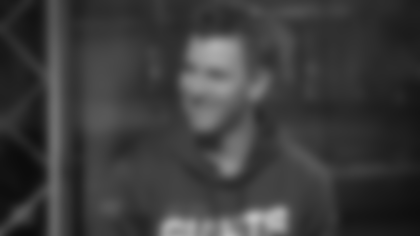 Eli Manning joins the Giants First & 10 crew to preview the upcoming matchup with the Eagles
