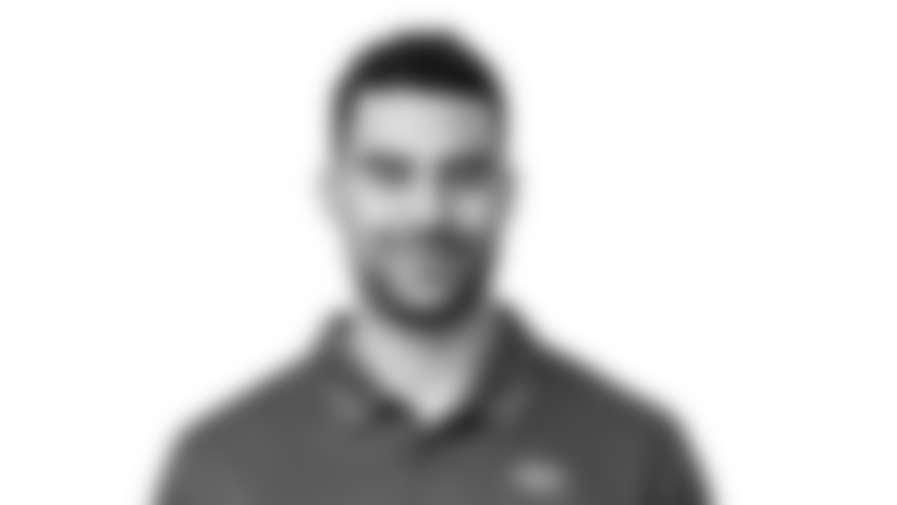 TAYLOR-EMBREE-Headshot