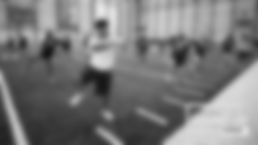 Thursday Round-Up: Seahawks Dancers Workshop Registration Open Now