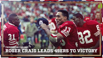 San Francisco, California, USA. 3rd Nov, 1985. San Francisco 49ers vs.  Philadelphia Eagles at Candlestick Park Sunday, November 3, 1985. 49ers  beat the Eagles 24-13. San Francisco 49ers Running Back Roger Craig (