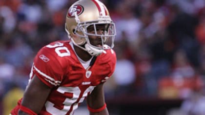 49ers would like to keep LB Smith beyond year