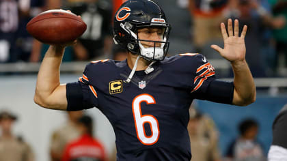 Cowboys' next opponent: Bears QB Jay Cutler knocked out of game due to hand  injury in loss to Eagles