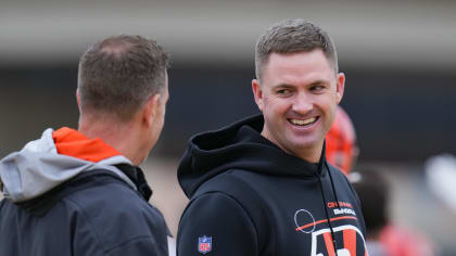 Cincinnati Hires Dolphins Offensive Coordinator Zac Taylor and Auburn  Offensive Line Coach J.B. Grimes - Down The Drive