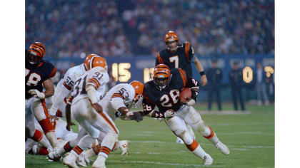 Bengal Jim's BTR on X: 22 Days to #NFLDraft2020 #bengals #JoeBurrow Eric  Thomas : DB College: Tulane 1987 / Round: 2 Cincinnati Bengals (1987–1992)  New York Jets (1993–1994) Denver Broncos (1995) Pro