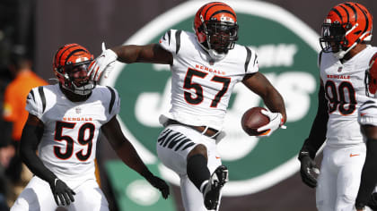 Cincinnati Bengals linebacker Germaine Pratt reacts after sacking