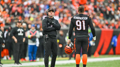 Stunning fumble return TD for Bengals beats Ravens, keeps Cincinnati's  postseason alive