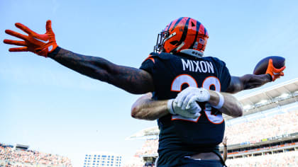 Joe Mixon said Brian Callahan had “edge” that helped spark Bengals' win  over Panthers - Cincy Jungle