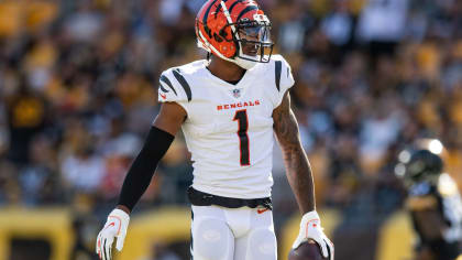 Offensive rookie of the year award 2022: Bengals WR Ja'Marr Chase wins OROY  - DraftKings Network