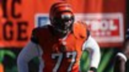 Anthony Collins signs with Tampa Bay Buccaneers - Cincy Jungle