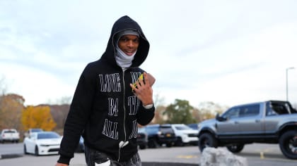 Damar Hamlin discharged from hospital, returns home to Buffalo