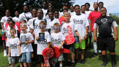 How South Carolina native Shaq Lawson is a role model for children around  the country