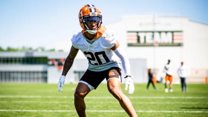 Browns CB Greg Newsome Makes Number Change for 2023 Season - Sports  Illustrated Cleveland Browns News, Analysis and More