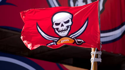 Bucs to Honor First Responders, Rally Support for Hurricane Relief