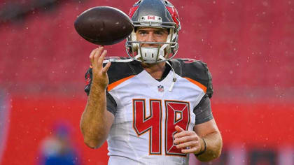 Bucs bring back long snapper Andrew DePaola to compete