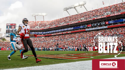 That time the Buccaneers misspelled Mike Alstott's name at his retirement  ceremony - Bucs Nation