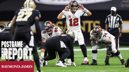 Did NFL refs track down Bucs WR Mike Evans for a postgame autograph?