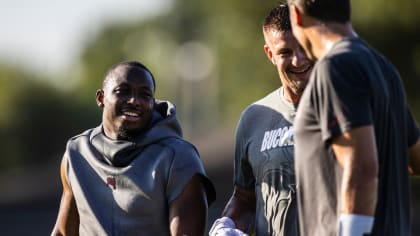 LeSean McCoy: Hall Of Famer, Mentor-In-Chief -  - Tampa Bay  Bucs Blog, Buccaneers News