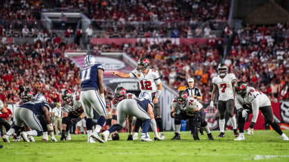 N.F.L. Teams Are Restricting Crowds. The Dallas Cowboys Want More