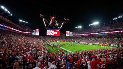 Incoming storm could affect Tampa Bay Buccaneers playoff game Sunday -  Axios Tampa Bay