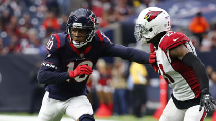 DeAndre Hopkins in no rush to sign; Patriots 'remain high' on WR