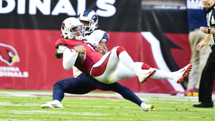 Kyler Murray gives young fan signed jersey after boy had one stolen