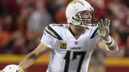 Chargers leaned on 'team building exercises' to recover from 0-4 start –  Daily Breeze