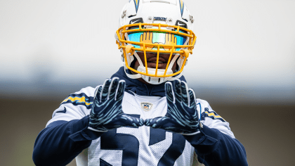 Chargers LB Denzel Perryman To Test Market