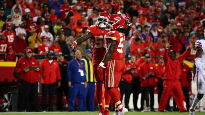 KC Chiefs' LB Duo of Willie Gay Jr. & Nick Bolton Is Ready for Takeoff in  2022 - Sports Illustrated Kansas City Chiefs News, Analysis and More