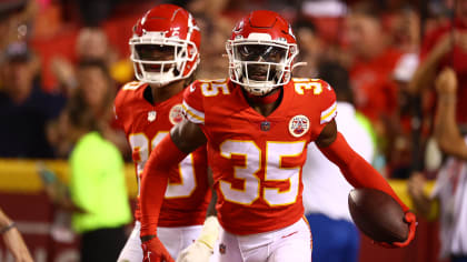 KANSAS CITY, MO - NOVEMBER 13: Kansas City Chiefs cornerback Jaylen Watson  (35) in the third quarter of an NFL game between the Jacksonville Jaguars  and Kansas City Chiefs on November 13