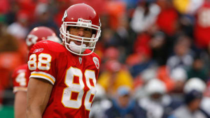 Tony Gonzalez Stats, News and Video - TE