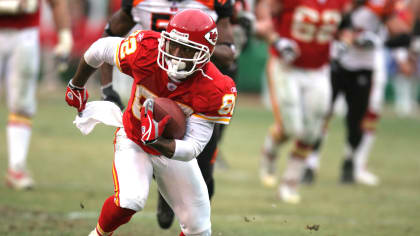 Former Chiefs star Dante Hall shares his Super Bowl X-Factor