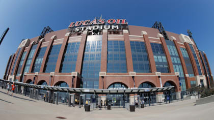 Lucas Oil Stadium on X: What a spectacular day for the @Colts official  season home opener - and the roof is open!  / X