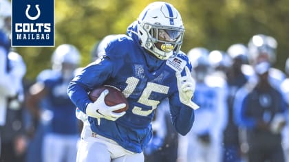 Colts' Darius Leonard decision: A massive payday now or wait until