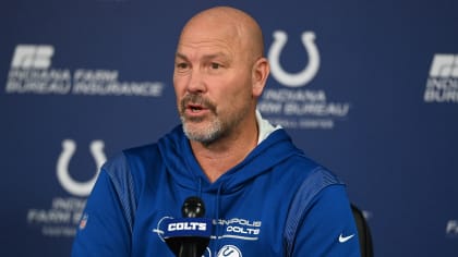 Colts haven't decided on a head coach but they're making sure Gus Bradley  isn't leaving