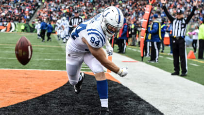 Indianapolis, Indiana, USA. 09th Sep, 2018. Cincinnati Bengals wide  receiver A.J. Green (18) catches the ball for a touchdown during NFL  football game action between the Cincinnati Bengals and the Indianapolis  Colts