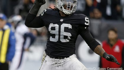 Tennessee Titans defensive end Denico Autry (96) plays against the