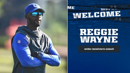 Indianapolis Colts great and receivers coach Reggie Wayne held an autograph  session at tent sale July 19 - Ball State Daily