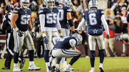 Cowboys longsnapper LP Ladouceur costs team with snap infraction