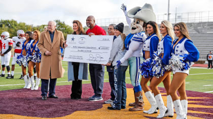 Donors team up with Cowboys legend for free school uniforms