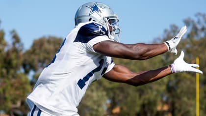 Dallas Cowboys wide receiver KaVontae Turpin (9) warms up before