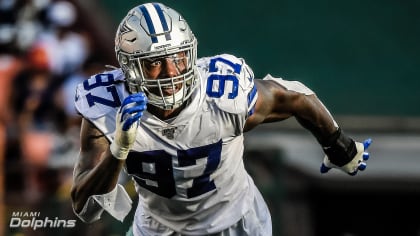 Dallas Cowboys: Taco Charlton is working with a Hall of Famer