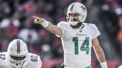 Ryan Fitzpatrick will take time away from Dolphins after passing