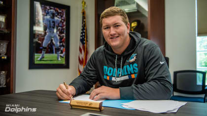 MIAMI Dolphins agree to terms with third-round pick Michael Deiter - The  Phinsider