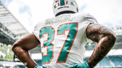 Dolphins Practice Squad 2023: Da'Shawn Hand And Joshua Kalu Lead