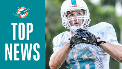 Mike Gesicki: Dolphins' Jersey Tough Guy plays through shoulder pain