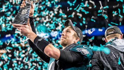 Lincoln Financial Field turf save Eagles' Lane Johnson from