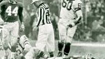 Chuck Bednarik, Frank Gifford, and the NFL's most famous tackle